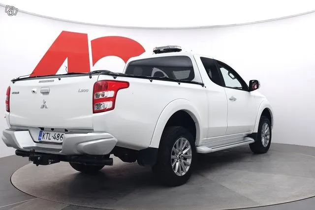 Mitsubishi L200 ClubCab 2,4 DI-D Magnum MT - / ALV 24% / Kam Image 5